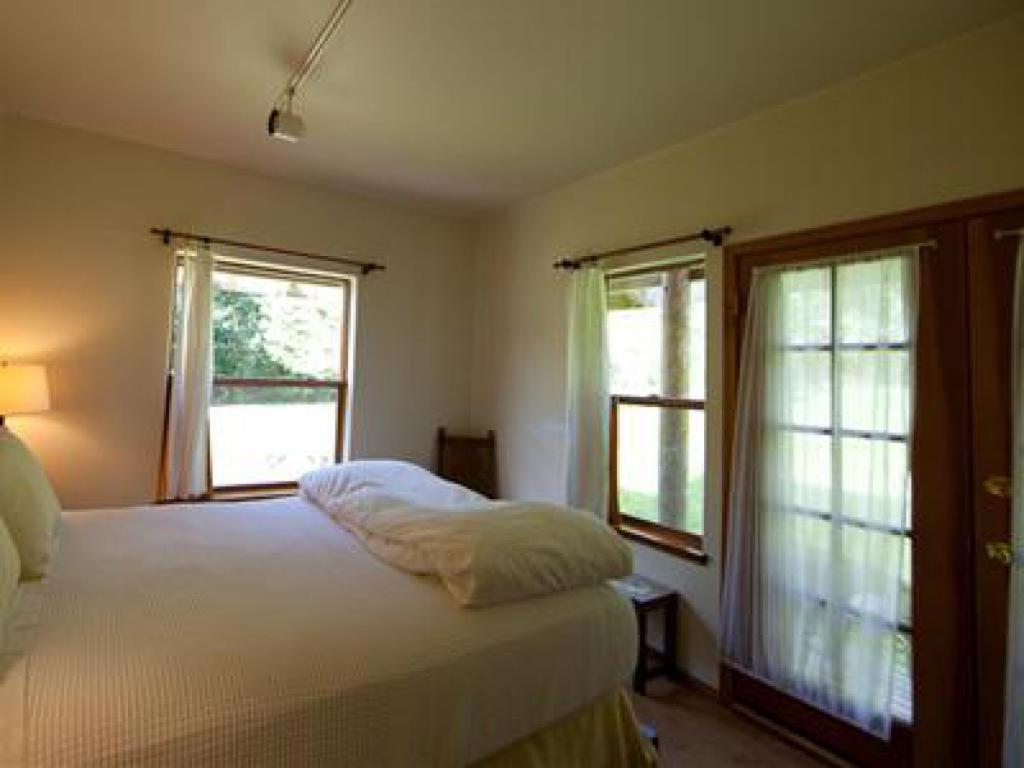 Nettles Farm Hotel Lummi Island Exterior foto